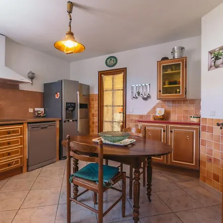 Avec Piscine Et Studio, Sejour Convivial ! Semesterbostad *