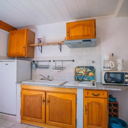 Avec Piscine Et Studio, Sejour Convivial ! Semesterbostad Sabran