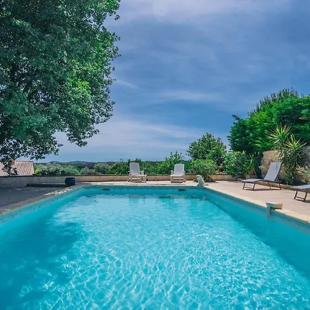 Semesterbostad Avec Piscine Et Studio, Sejour Convivial ! *